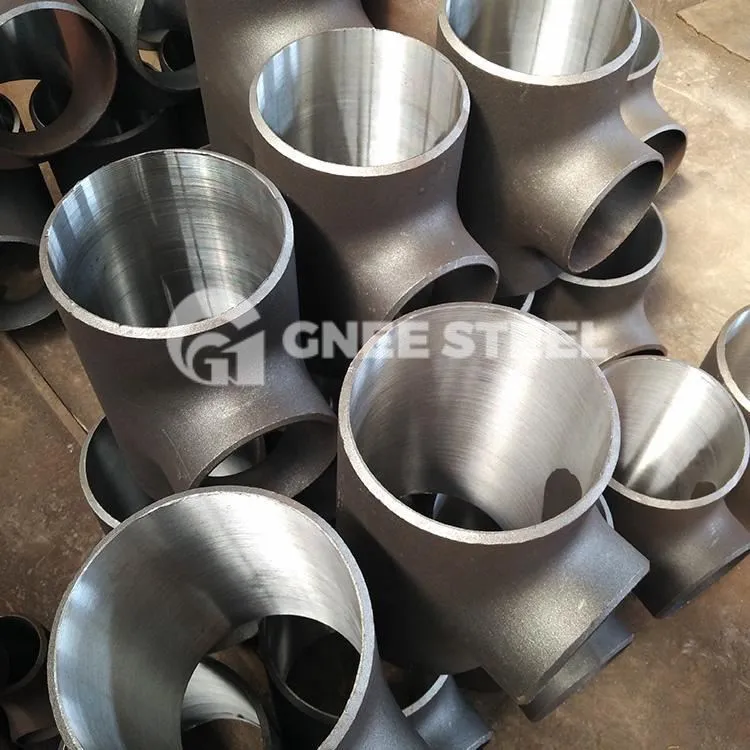 تجهيزات مزورة من الفولاذ المقاوم للصدأ